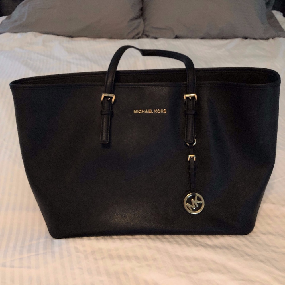 MICHAEL Michael Kors Jet Set Top Zip Travel Tote